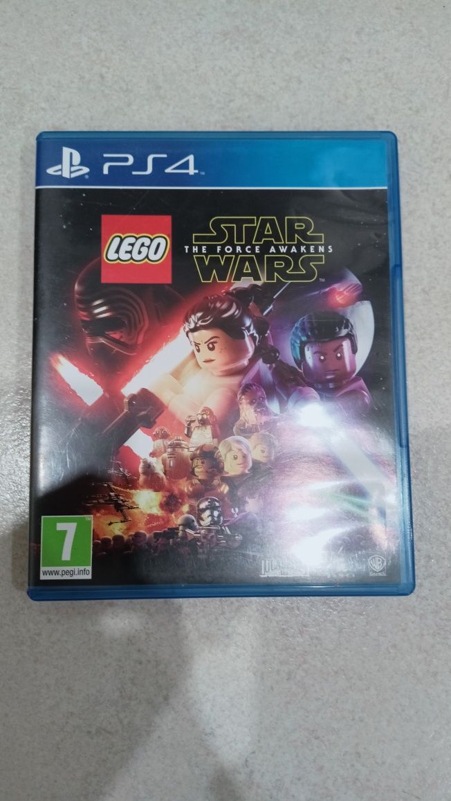 LEGO Star Wars The Force Awakens ps4