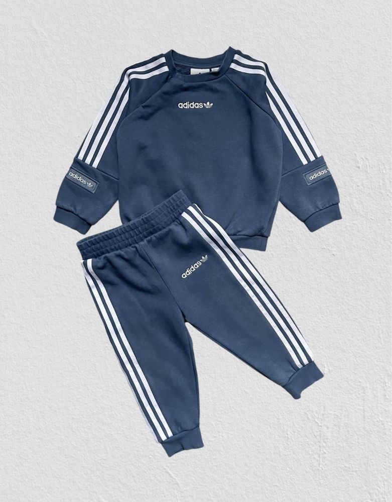 Дитячий спортивний костюм Adidas оригінал 1-1,5 роки