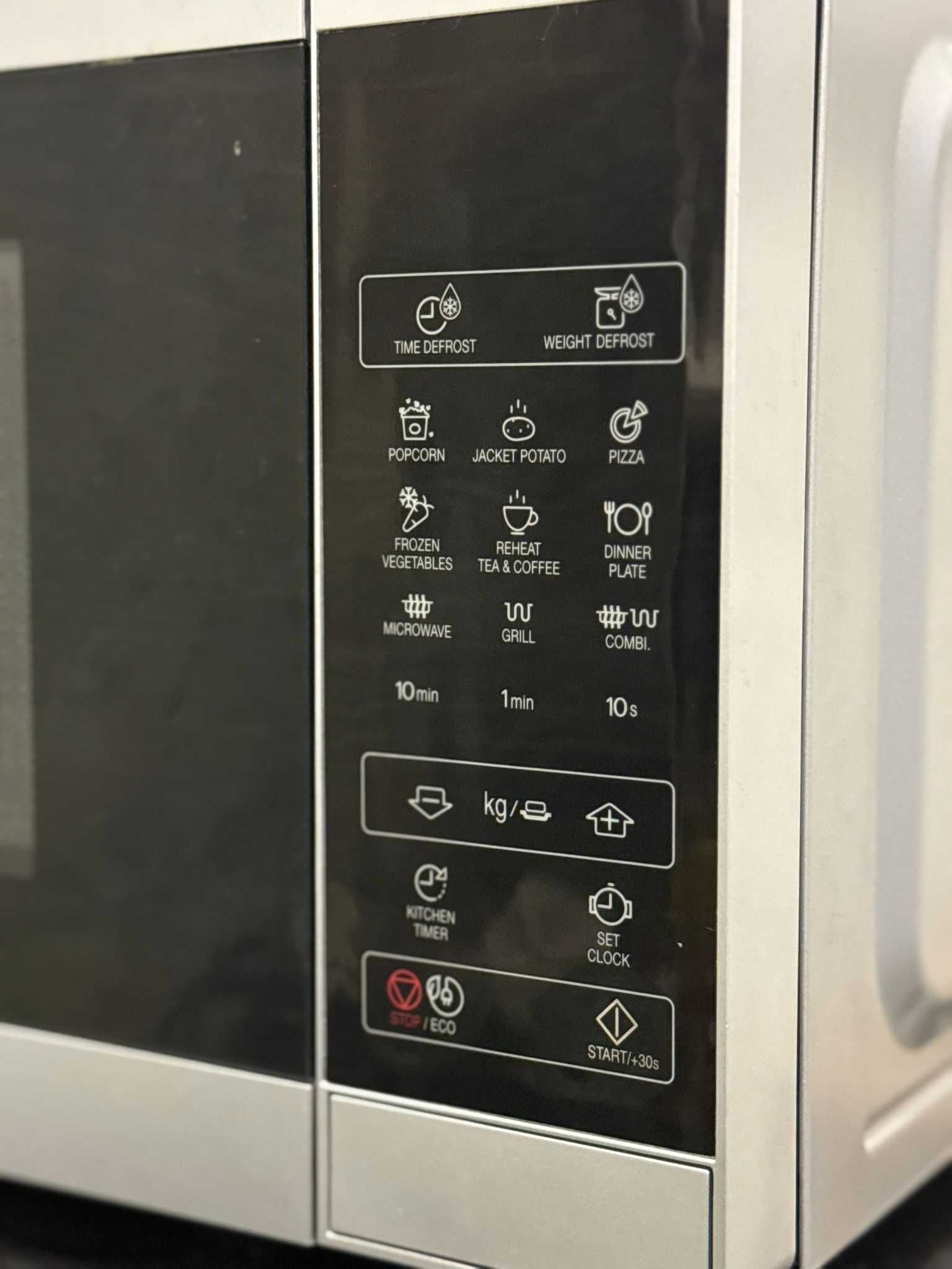 Micro-ondas Sharp YC-MG02E-S | 20 L | 800 W