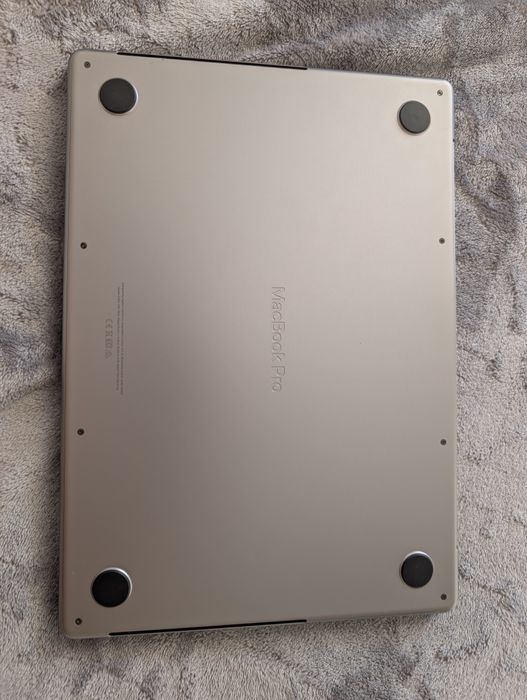 MacBook Pro M1Pro 14 | 16RAM | 1TB SSD