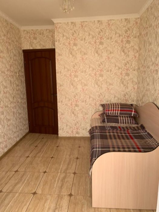 Сдам 3-х ком Квартиру Посуточно в Одессе по Пр Добровольского 131