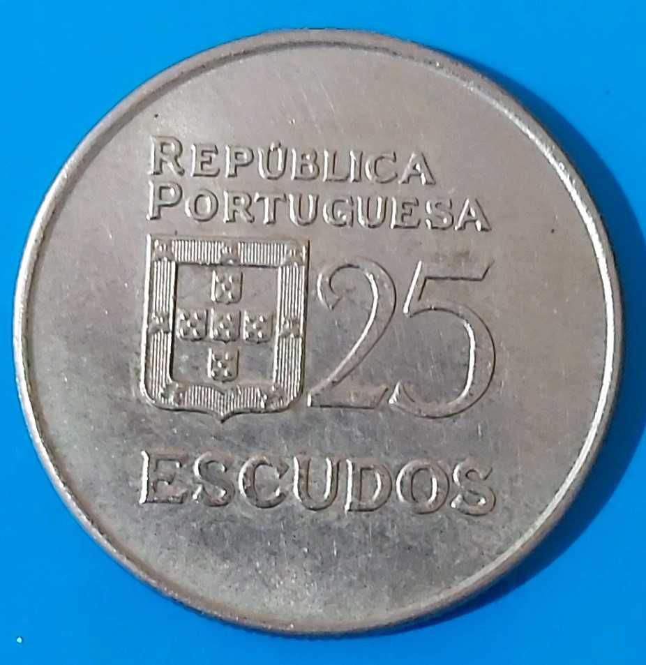 25$00 de 1983 Republica Portuguesa, Liberdade  Democracia
