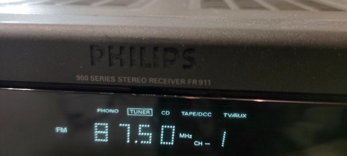 Amplituner Philips FR911