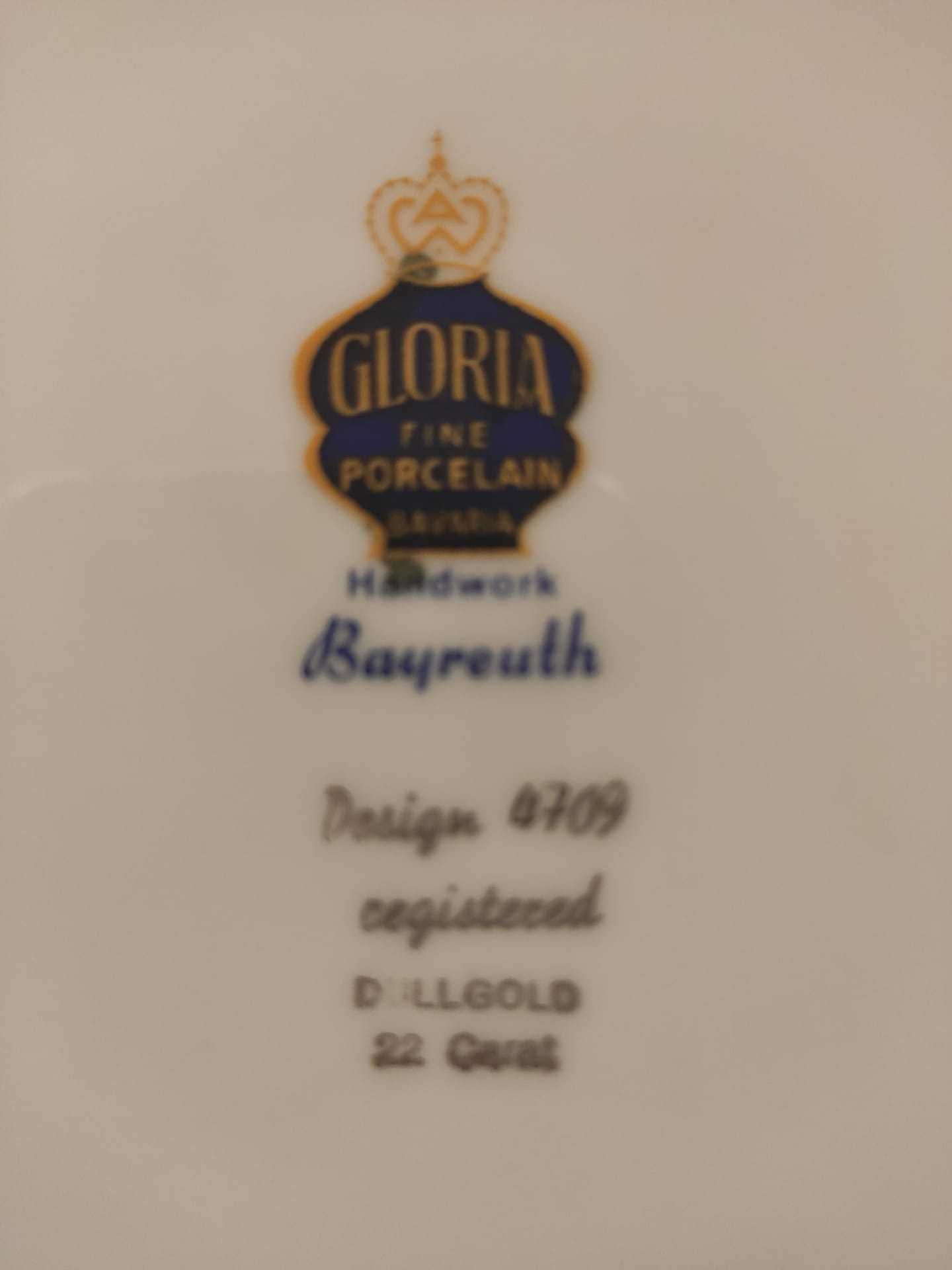 Prato de Porcelana Gloria Bayreuth Bavaria pintado à mão