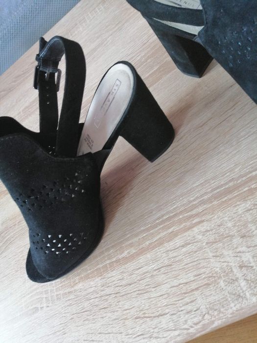 5th Avenue sandały botki 39 40 37 zamsz skóra czarne