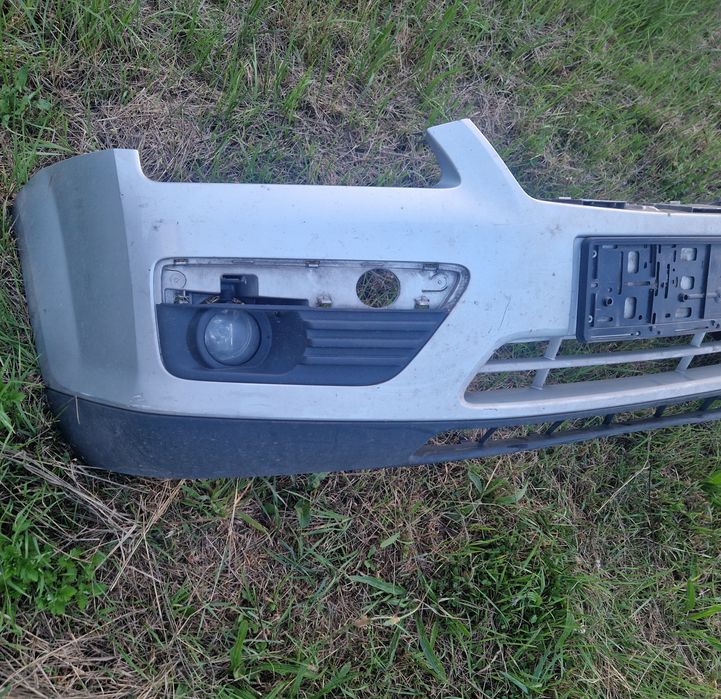 Zderzak Przód Ford Focus Mk2 z Halogenami