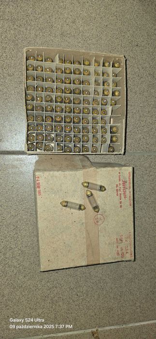 Żarówki PRL 7V 0,3A Radioskalowe