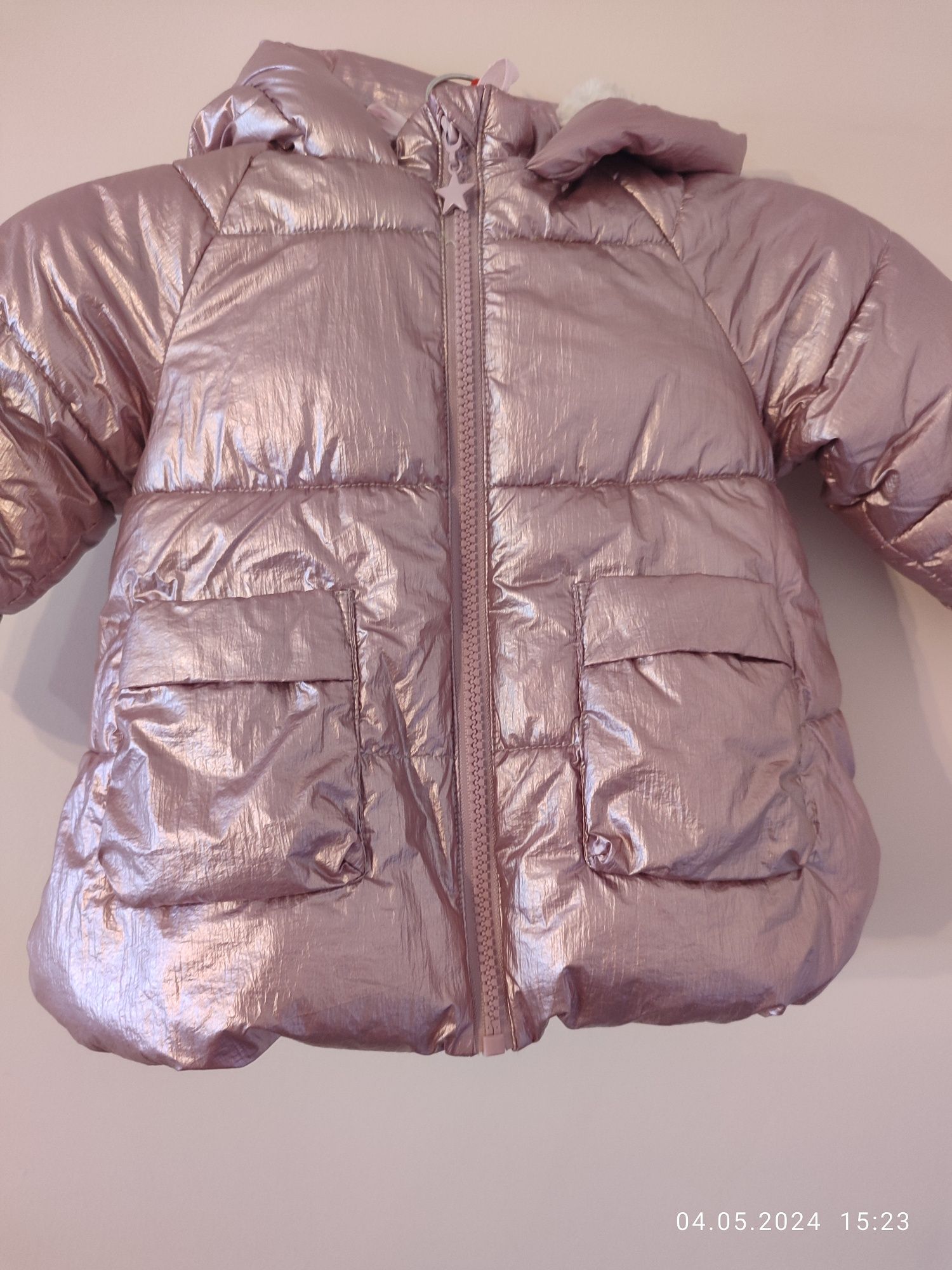 Курточка пуховик пальто для девочки 9-12 месяцев