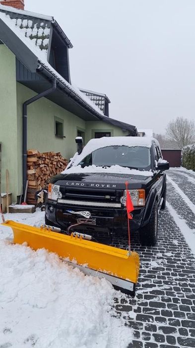 Pług śnieżny do samochodu 4x4 odśnieżanie samochodem  producent