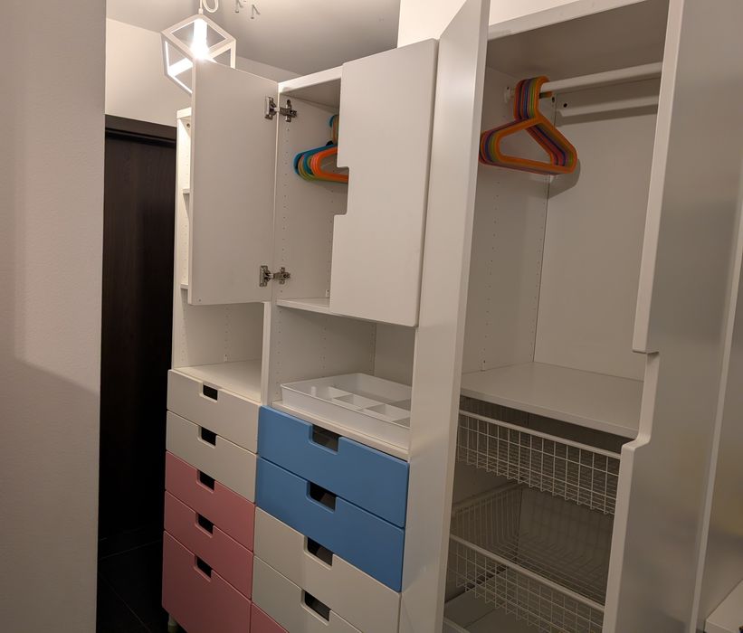 Ikea szafa Stuva z szufladami, półkami, koszykami, drążkami, wieszaki