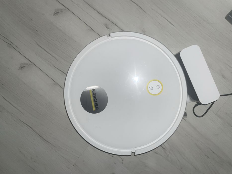 робот пылесос новый