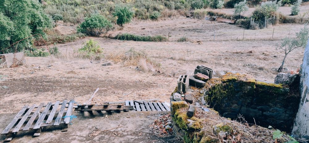 Moradia inserida em terreno de 3.700 m².