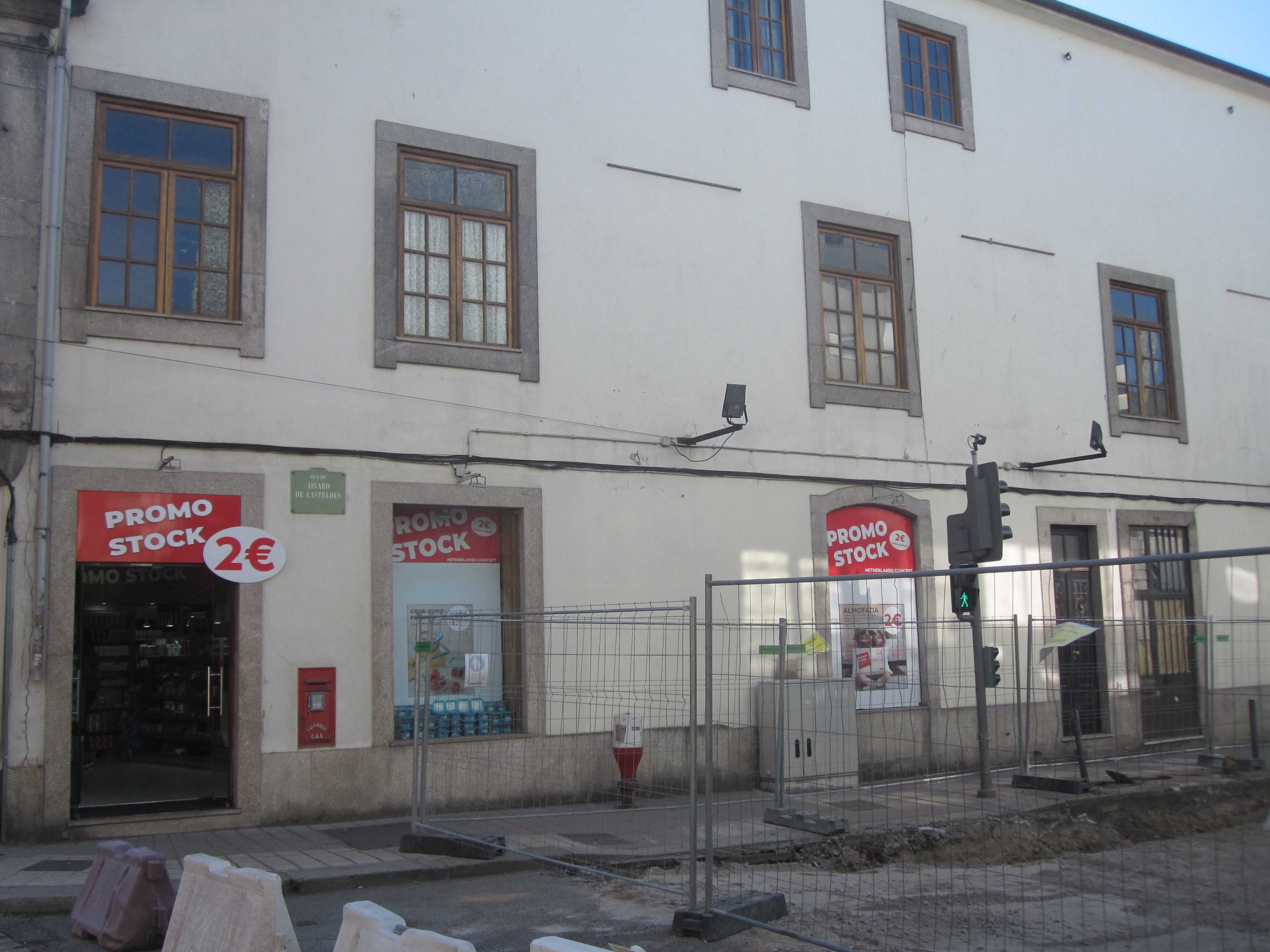 Prédio para restauro - com projeto