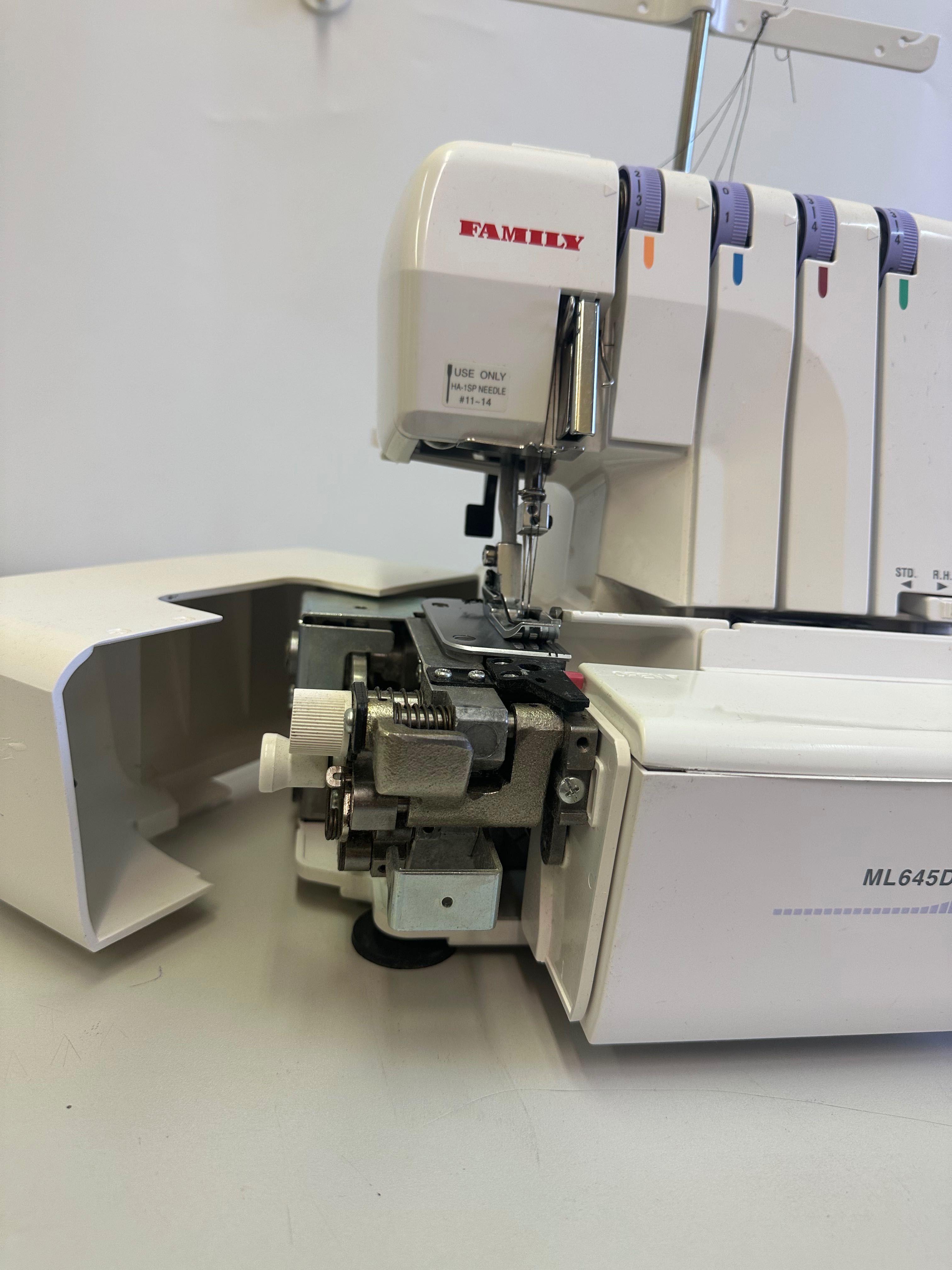 Оверлок FAMILY ML 645D