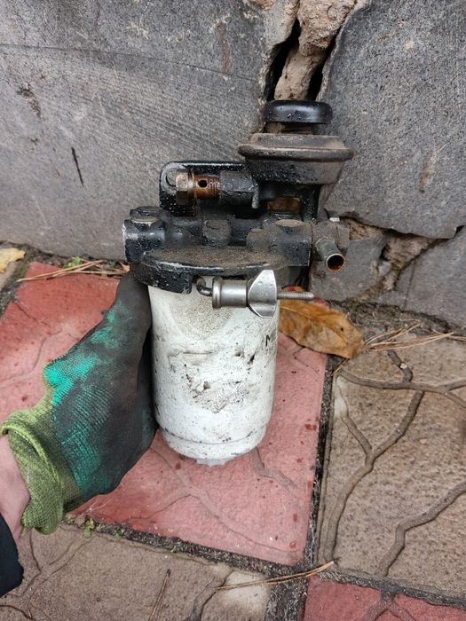 Корпус топливного фильтра Ford Transit 2.5 D 1986-2000 рік