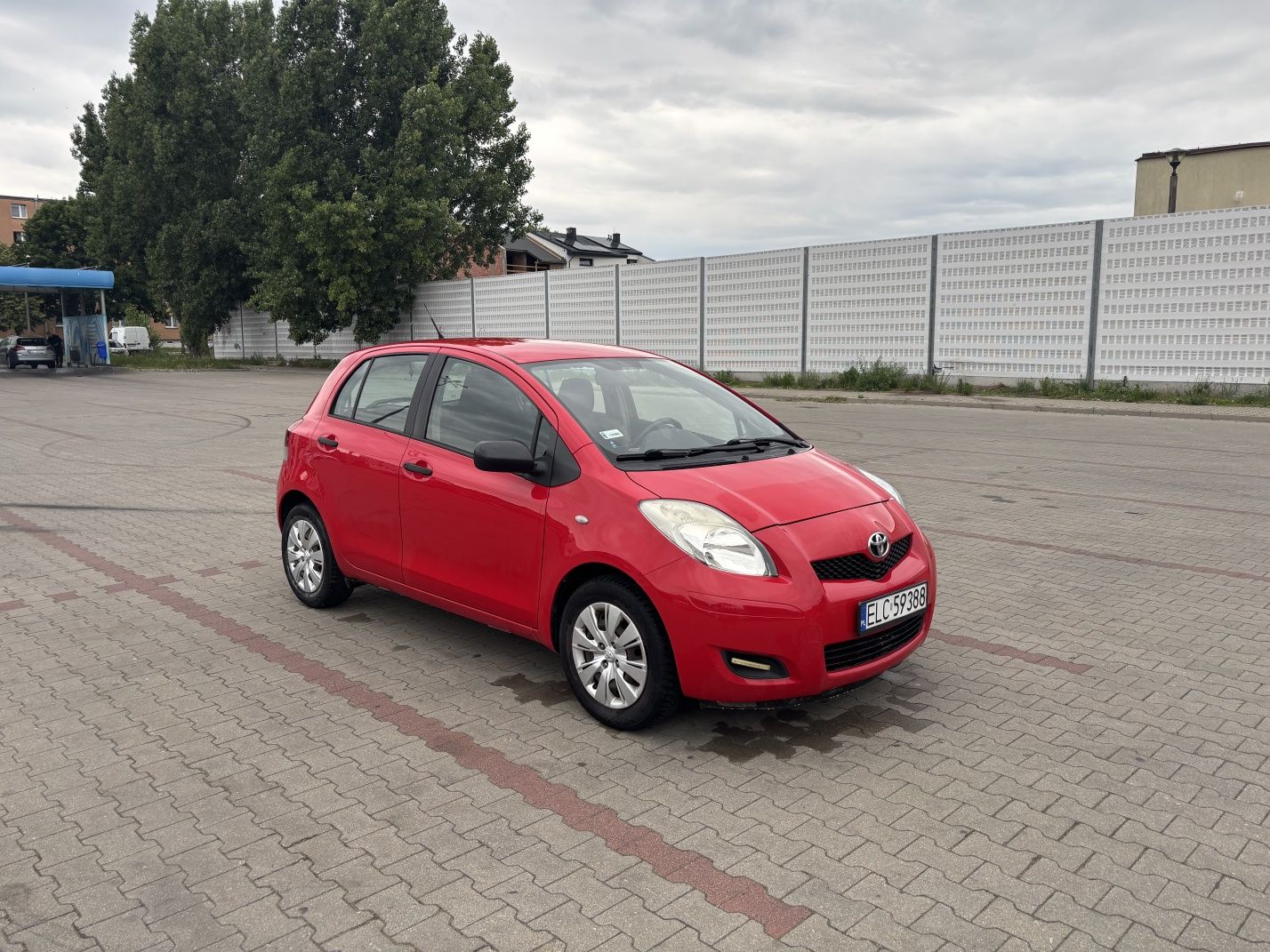 Toyota Yaris II hatchback