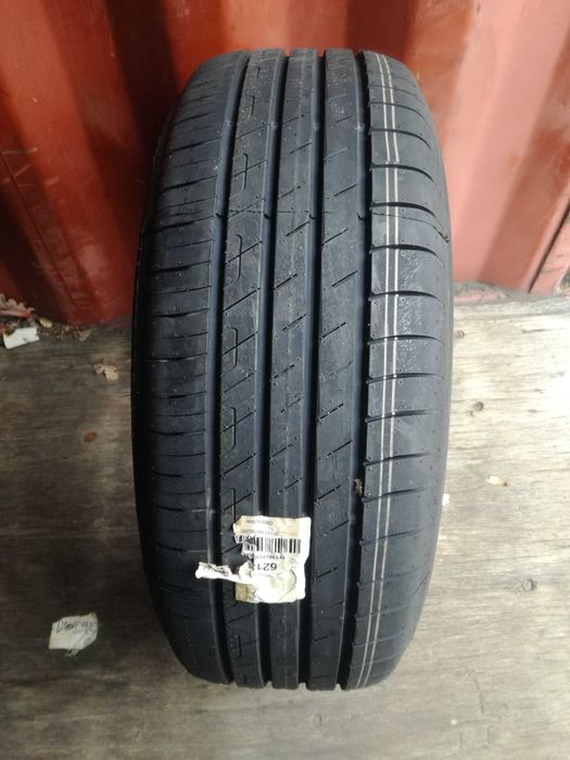 215/60R16 99V Goodyear EFFICIENTGRIP PERFORMANCE XL opona letnia-1 szt