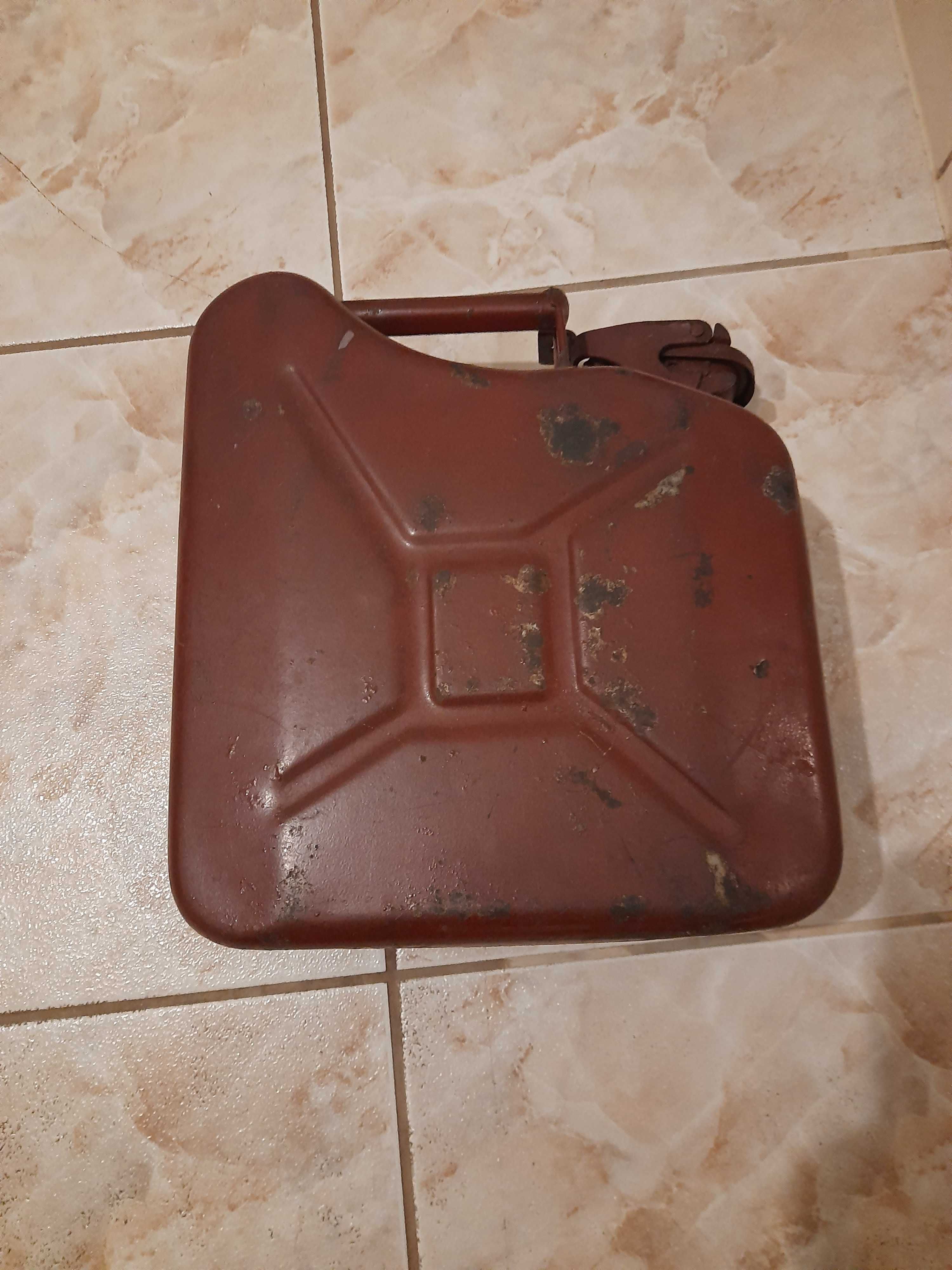 Kanister blaszany PRL 5l