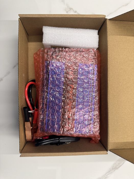 Преобразователь напряжения, автомобильный Инвертор  12V-220V 400W