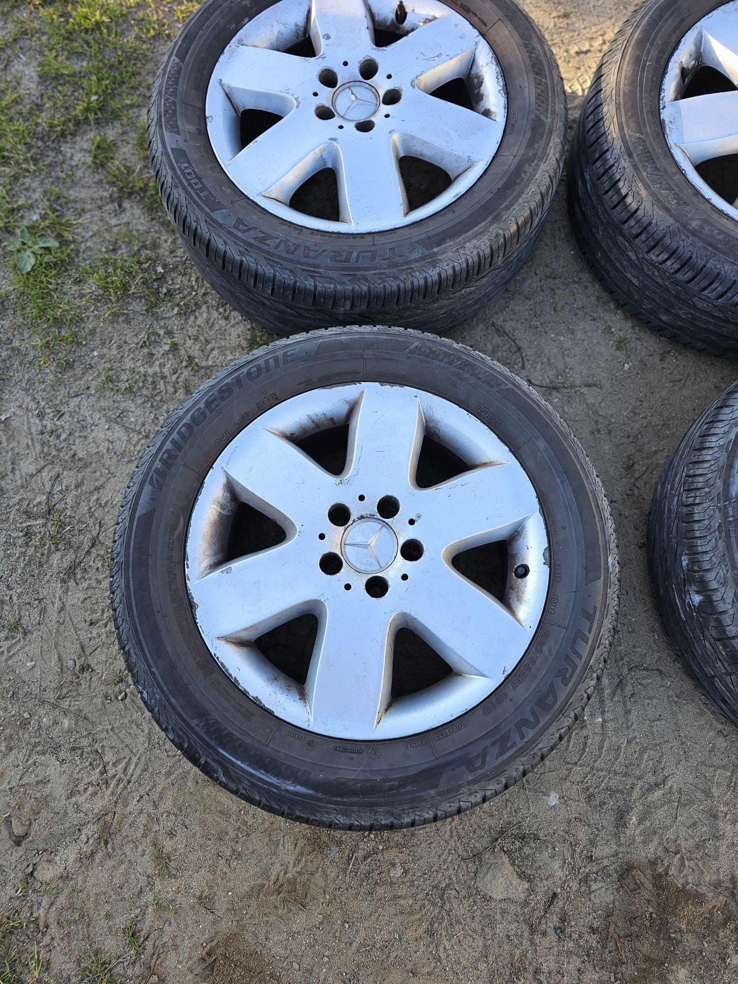 Koła 225/55 R17 et56