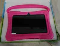 Tablet z obudową NOWY