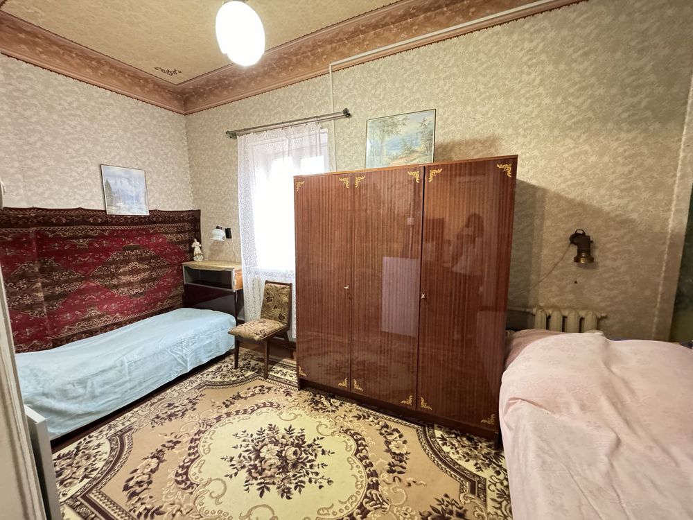 Будинок в місті