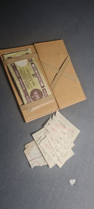 Bony Pekao 28 szt  Etui skóra  i Bilety 9 szt PRL