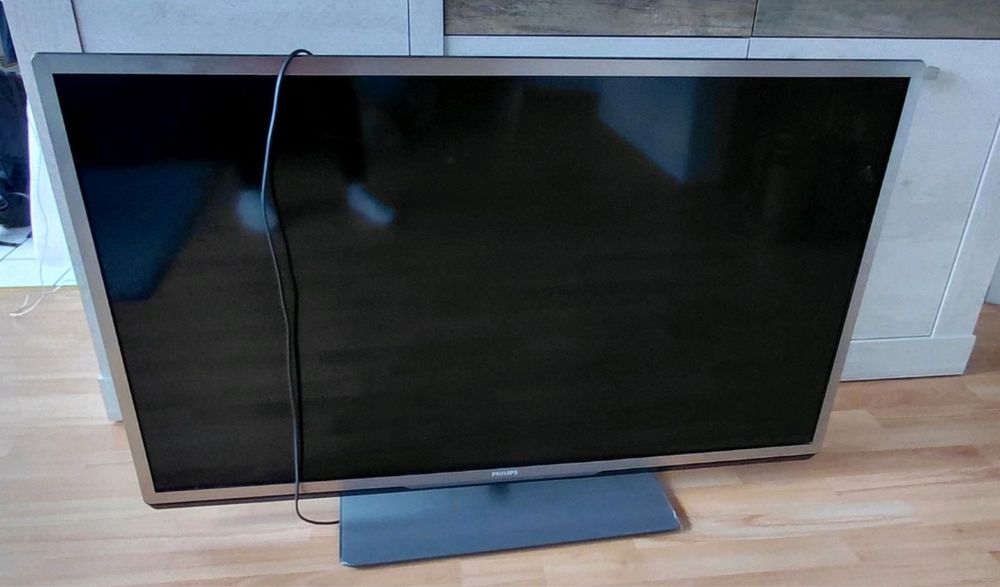 Telewizor Philips 46 cali LED Full HD