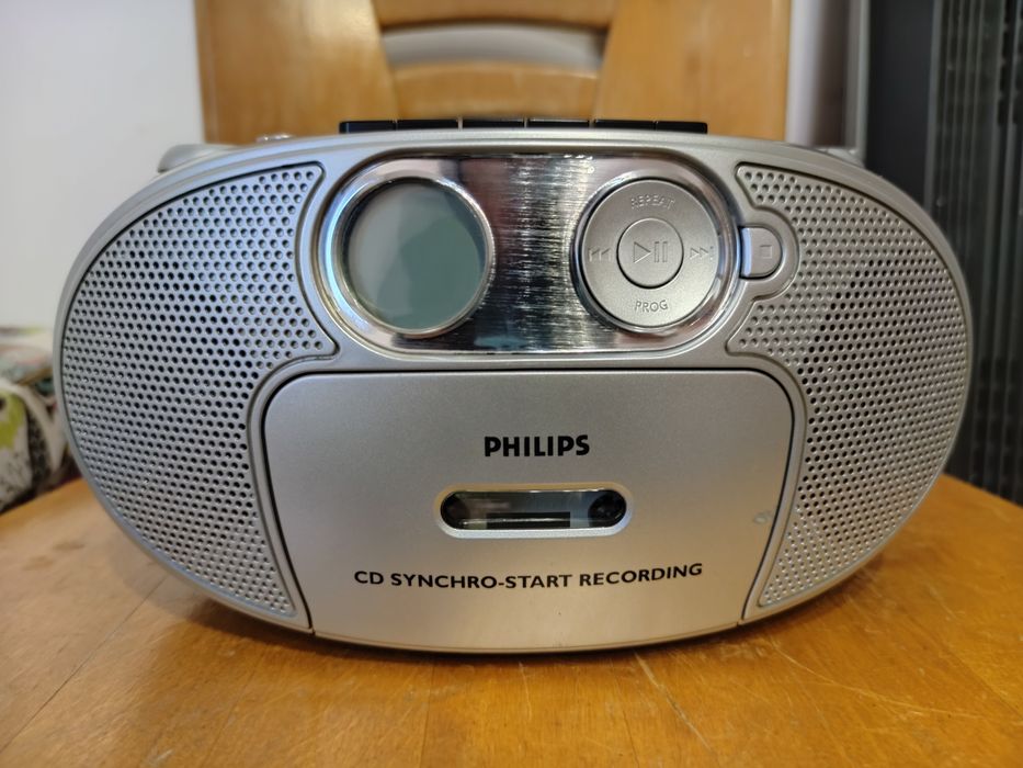 Radiomagnetofon Boombox CD Philips 
AZ1022/12
