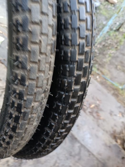 Продам покришки новие