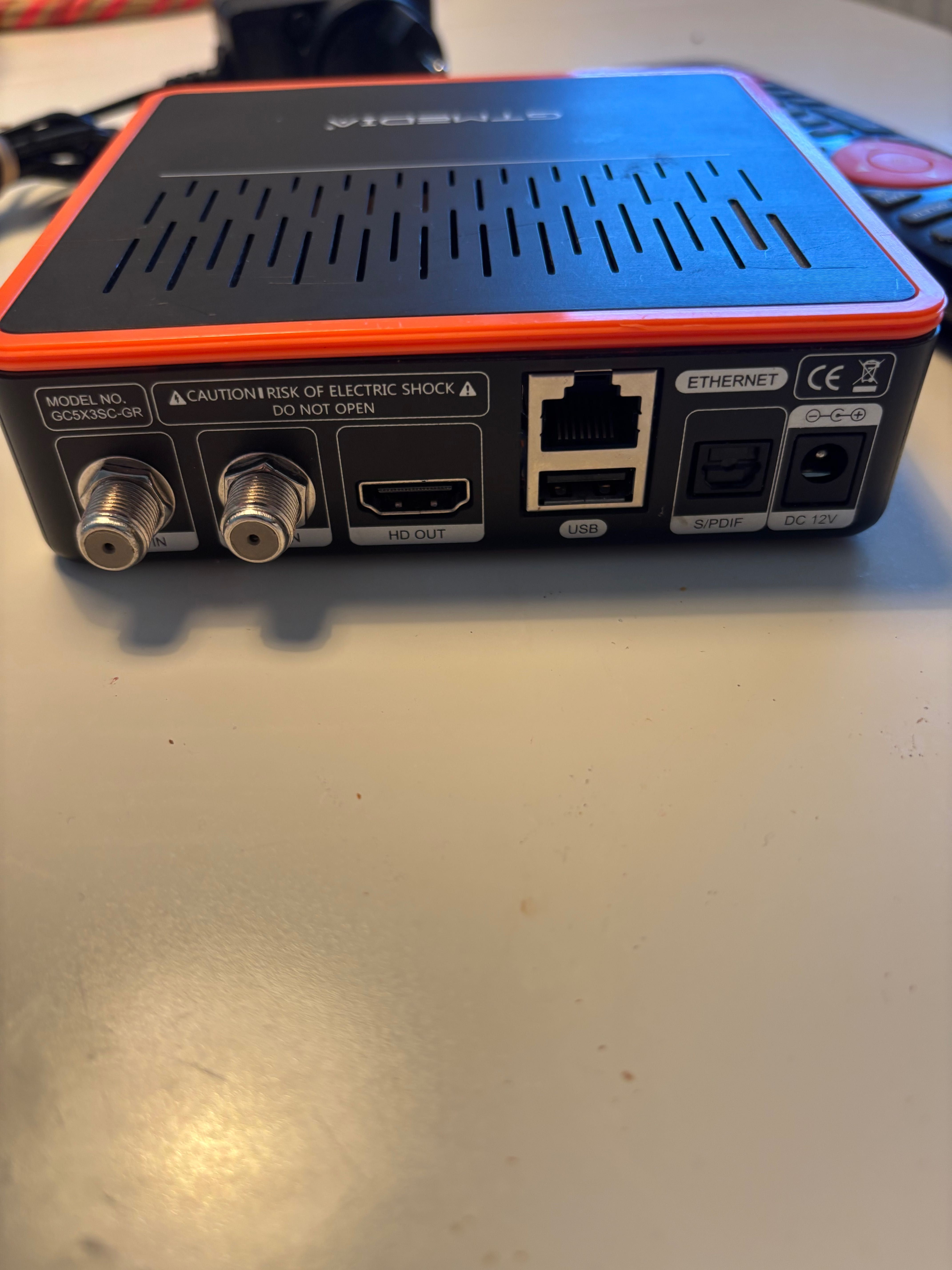 Tuner GTMedia GT Combo Android 9.0 2.4G/5G WiFi