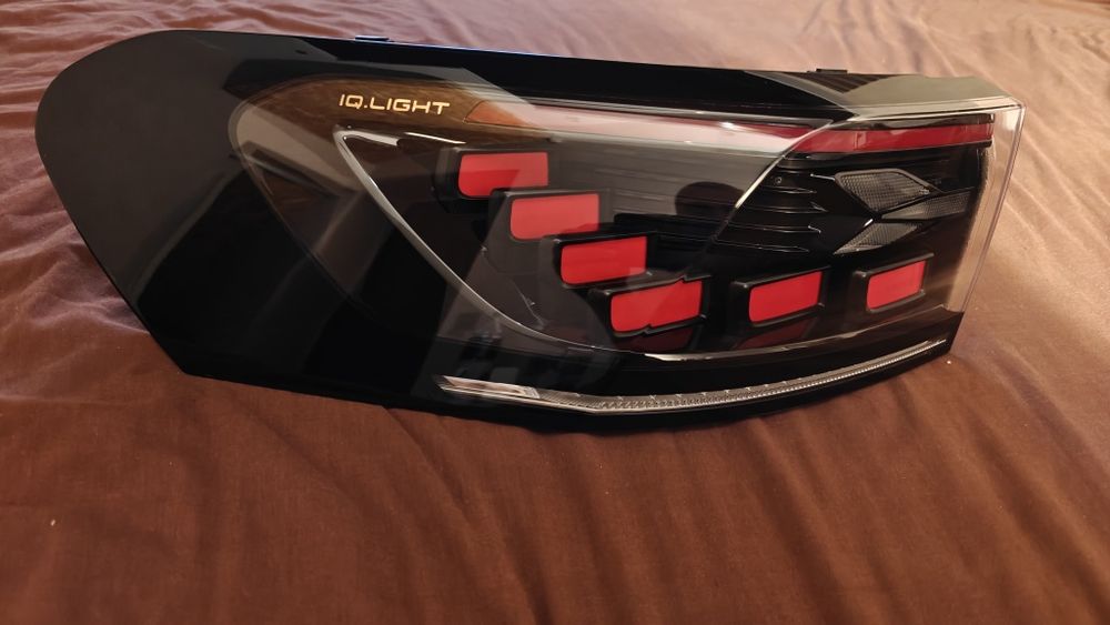 Задній ліхтар ID 6