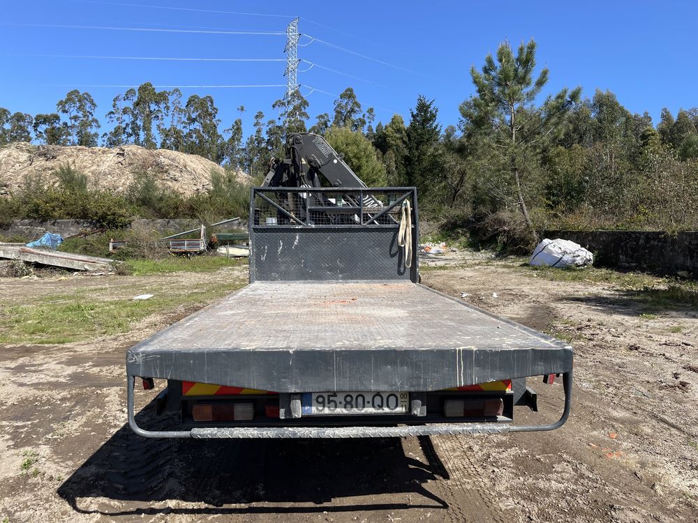 Toyota dyna 280 com grua