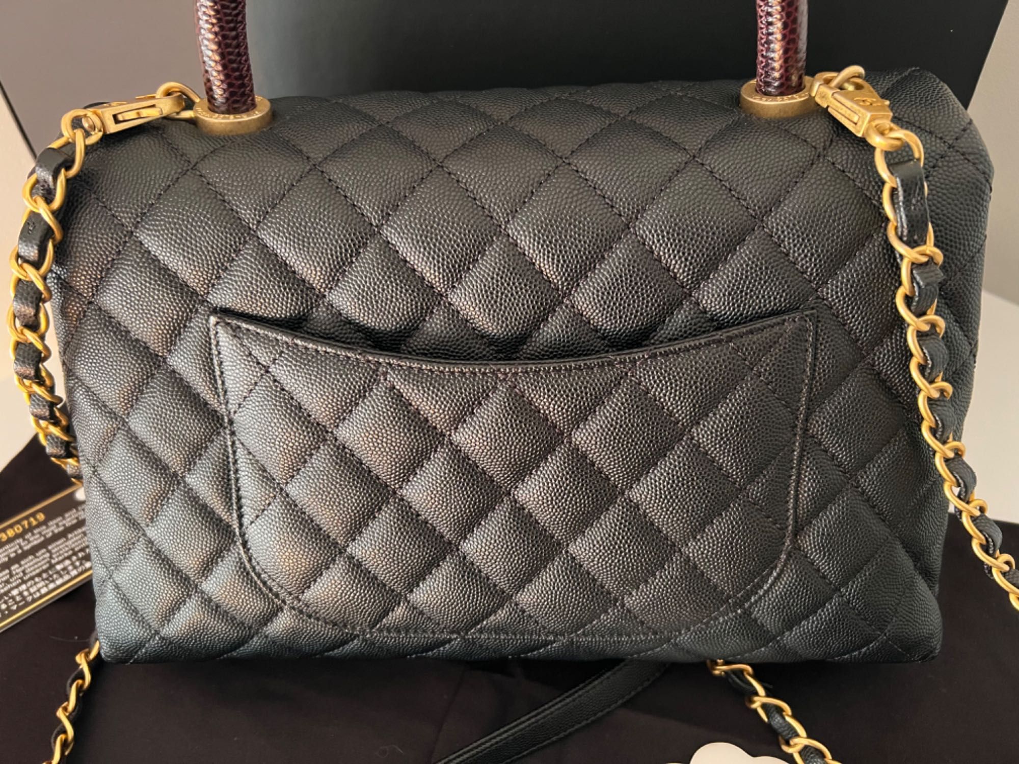 Bolsa Chanel Coco Handle média