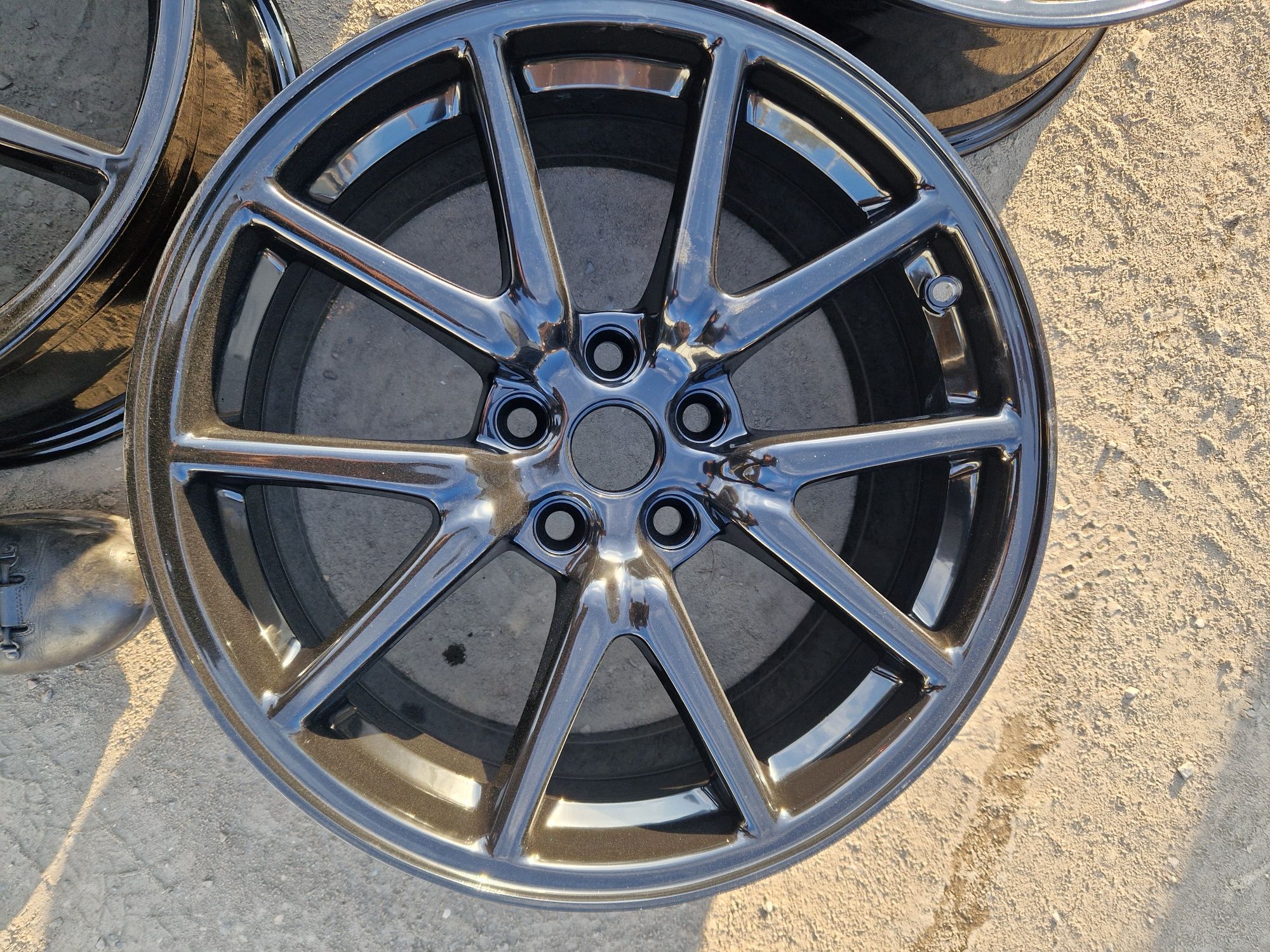 Диски Tesla 3, r18 black, Honda,