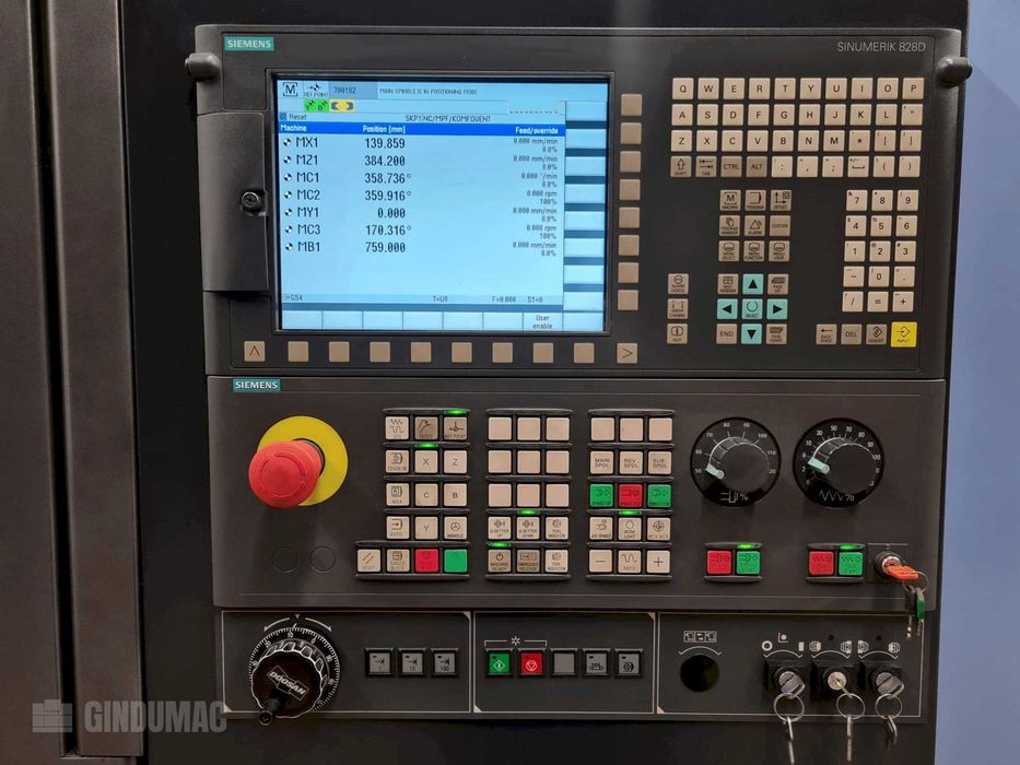 DOOSAN LYNX 220 LSYC - tokarka z podajnikiem SAMSYS SMART 65
