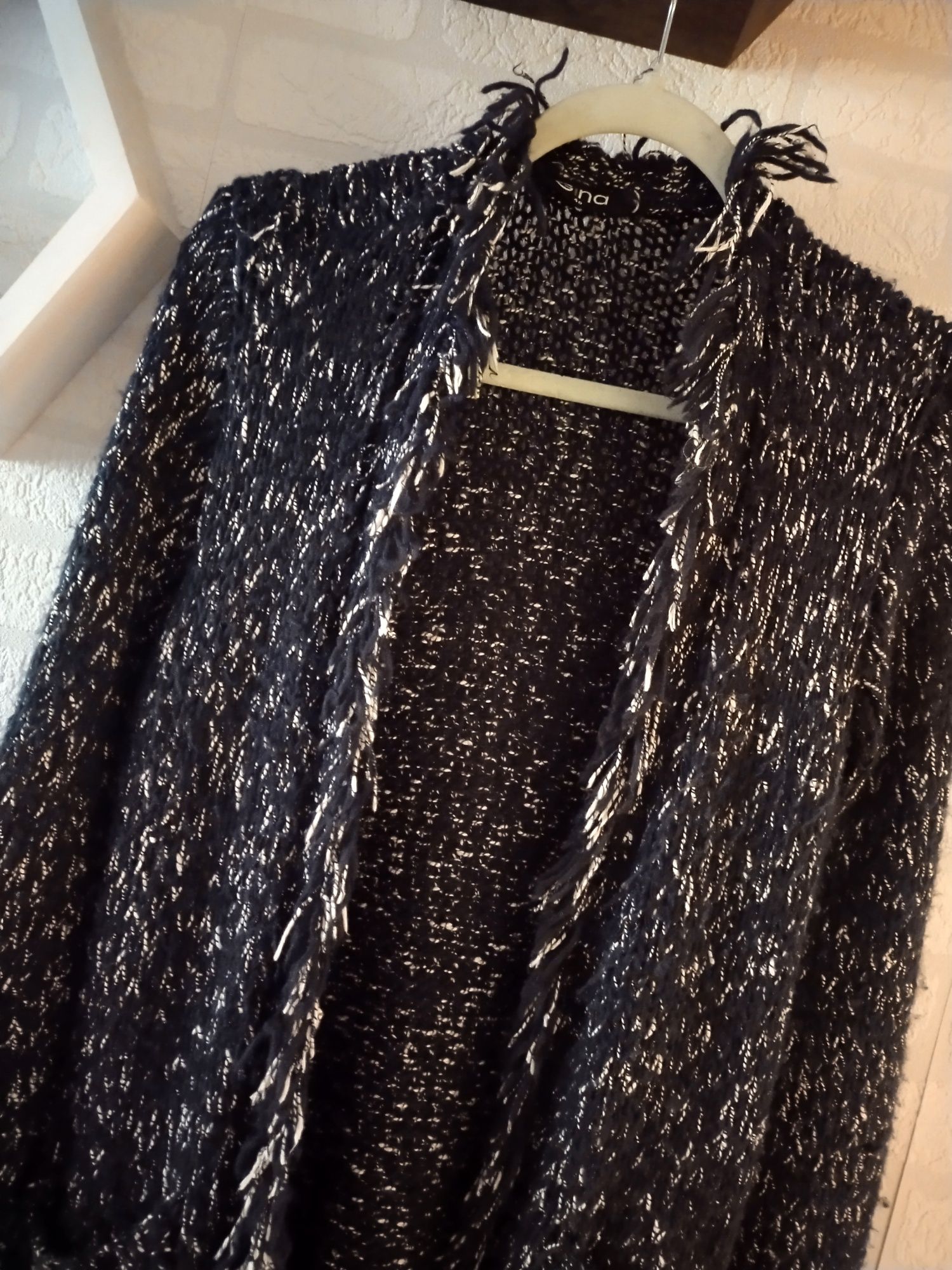 Elegancki Ciepły sweter -Narzutka Kardigan S