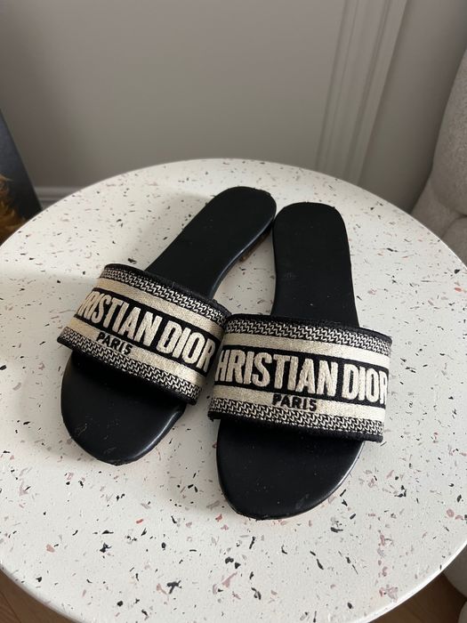 Christian Dior klapki roz 39