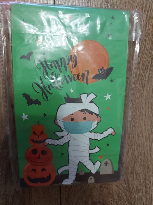 Nowe torebki na cukierki Halloween naklejki 18 sztuk