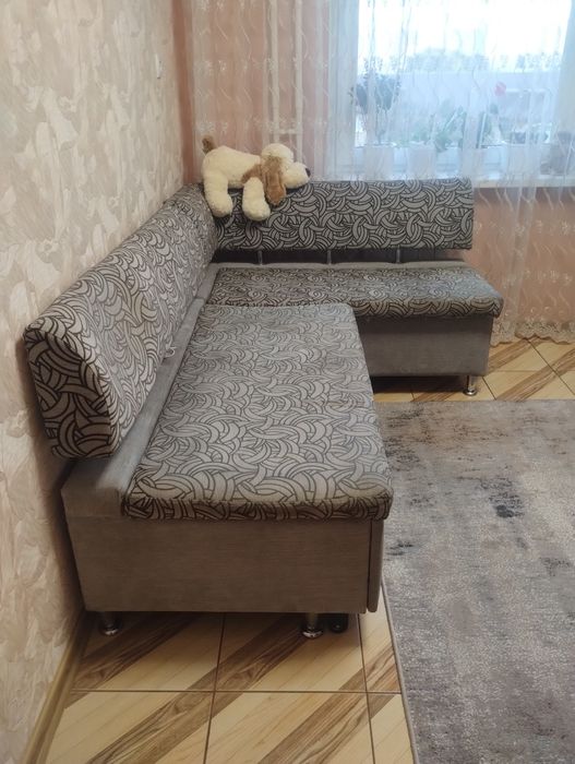 Кухонний куточок розкладний.
