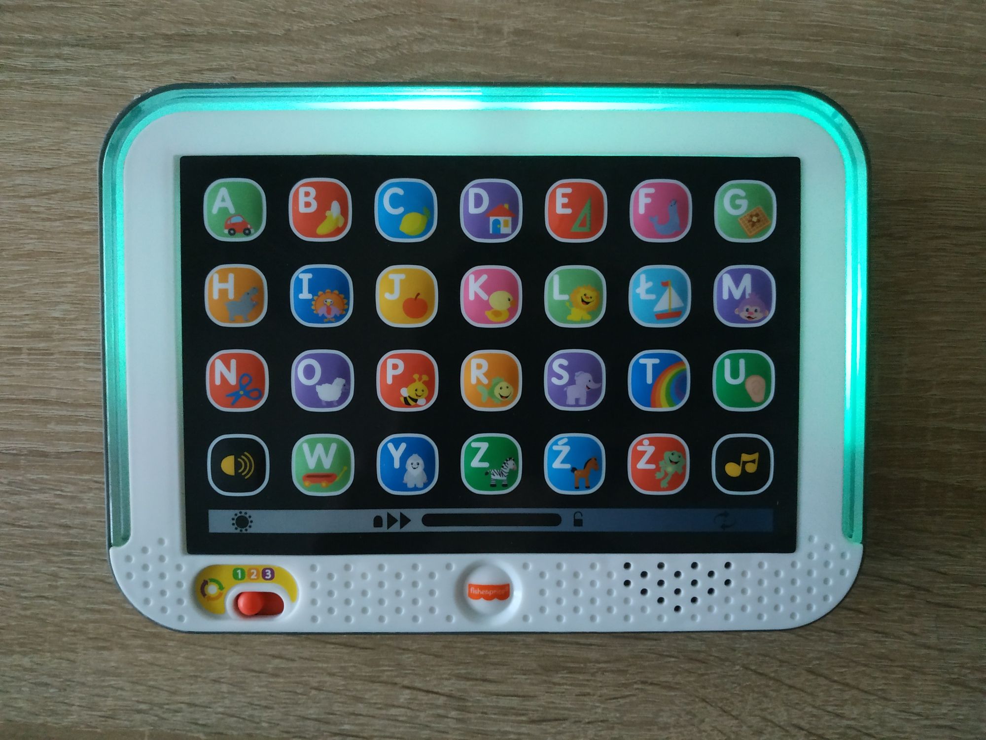 Tablet Fisher Price dla najmłodszych