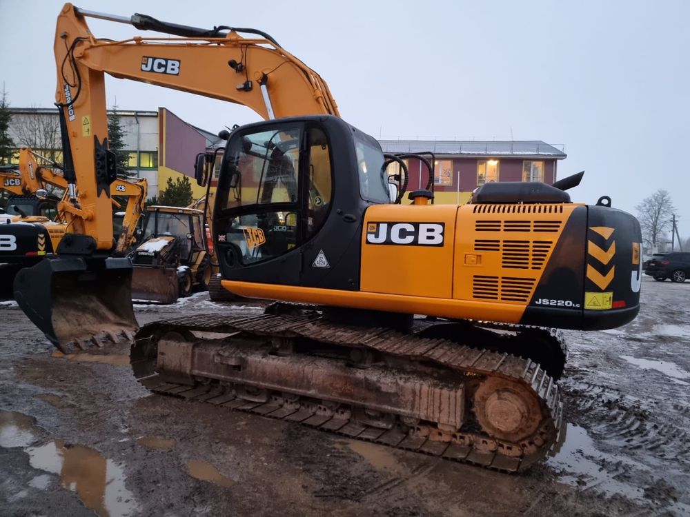 Продам экскаватор JCB 220 LC , 2015 г.в