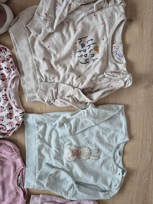 Bluzy paka ubrań 92 swetry buty lasocki 27 trampki coccodrillo 25