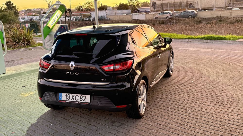 Renault clio 1.5 diesel dci  LIMITED