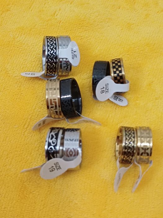 Conjunto de 10 anéis