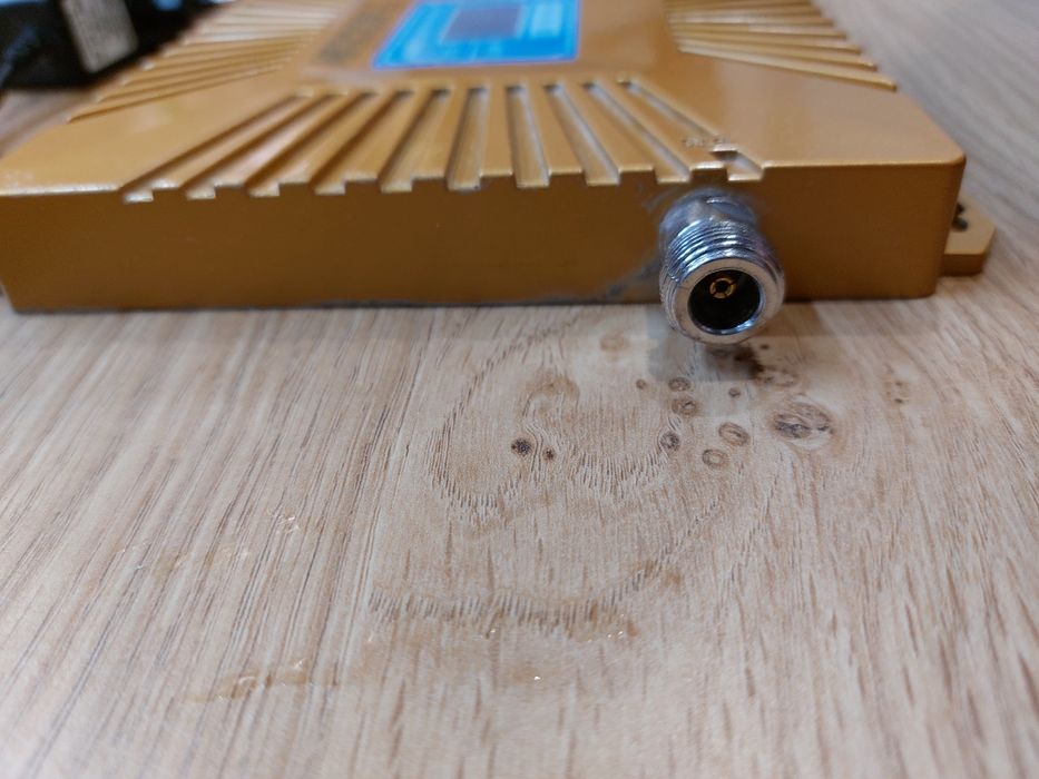 Підсилювач мобільного зв'язку GSM 3g 4g