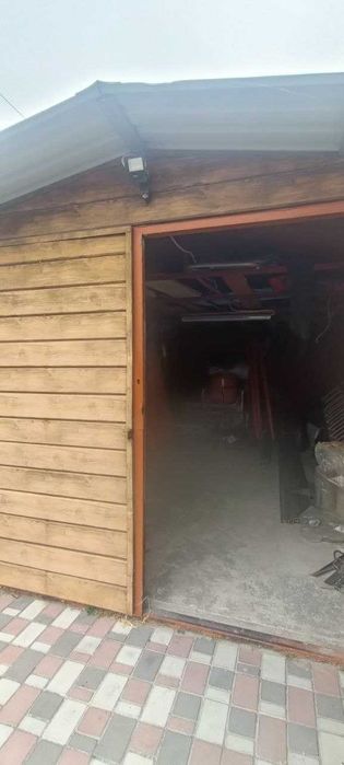 Будинок в кооп Славутич з виходом до води