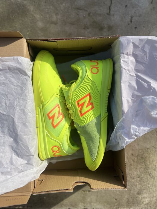 Футзалки New Balance AUDAZO V5 PRO