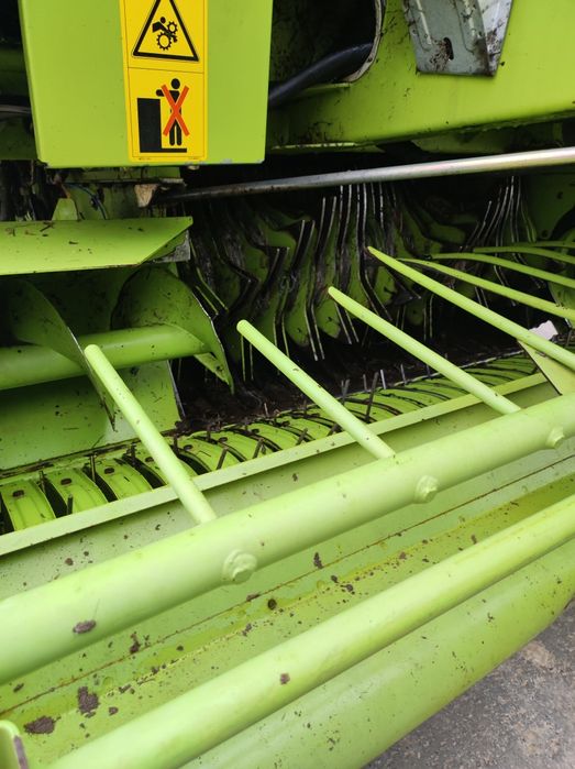 Claas 255 prasoowijarka  mchalle krone new holland