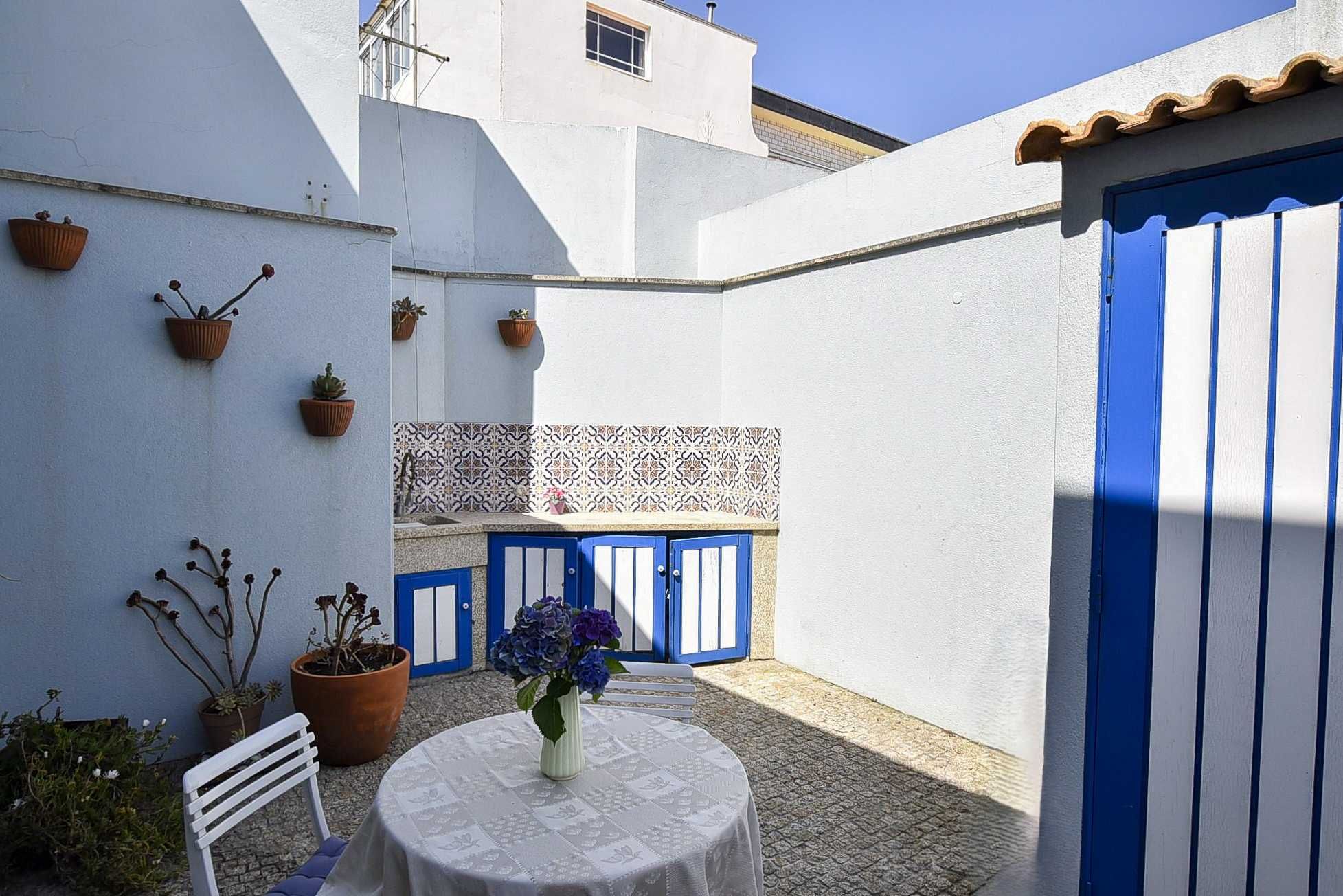 Moradia Primeira Linha De Mar